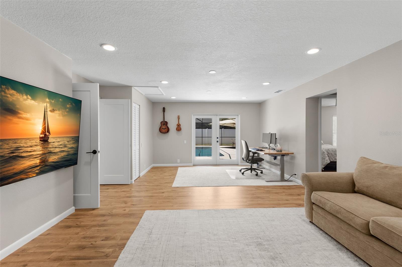 527 HUMPHRIES RD, SAFETY HARBOR, FL, 34695