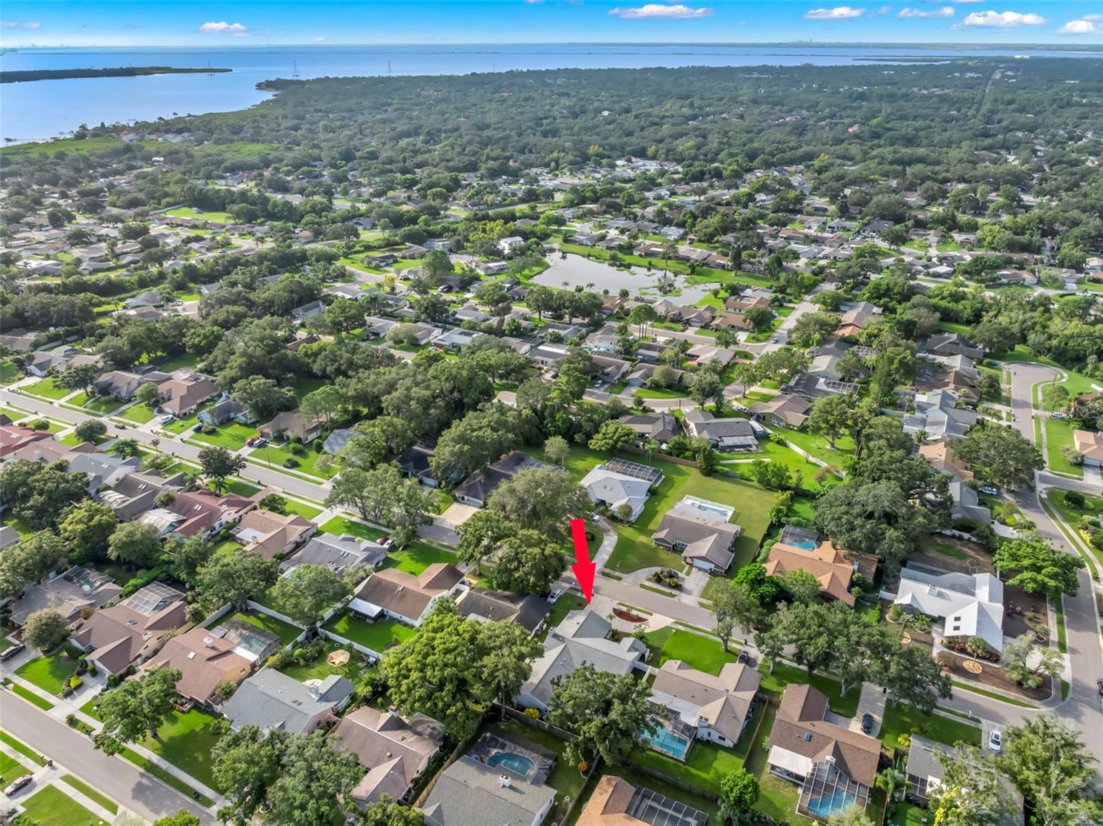 527 HUMPHRIES RD, SAFETY HARBOR, FL, 34695
