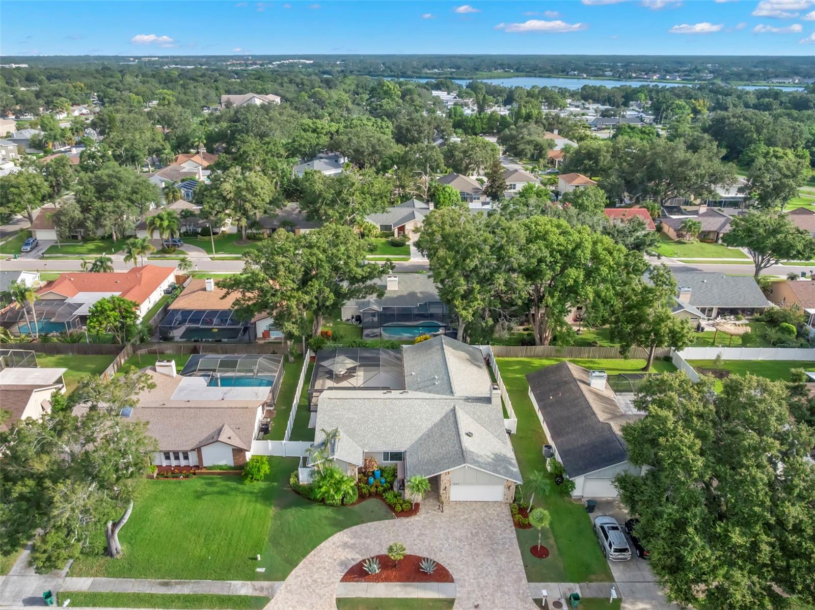 527 HUMPHRIES RD, SAFETY HARBOR, FL, 34695