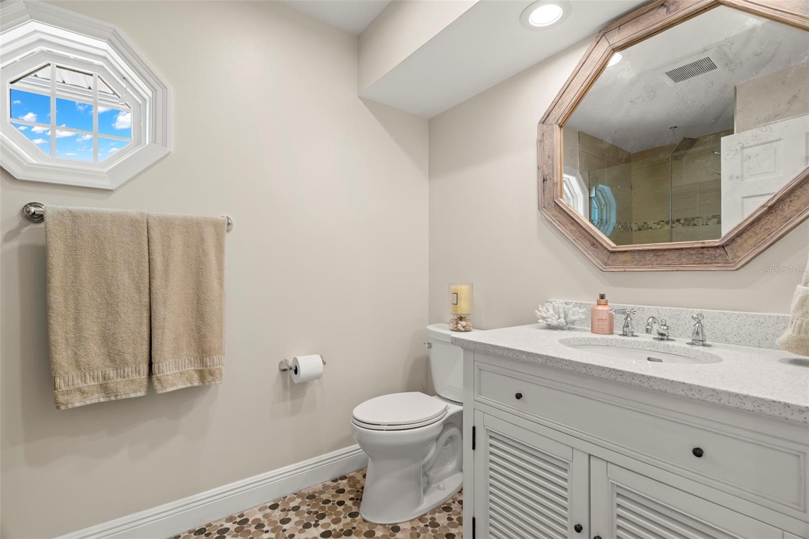 TB8420379 Property Photo