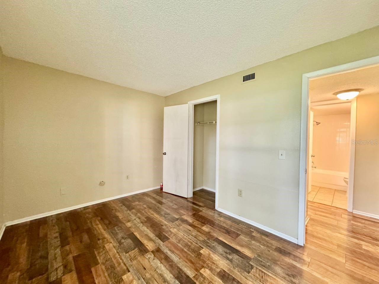 14419 HANGING MOSS CIR #101, TAMPA, FL, 33613