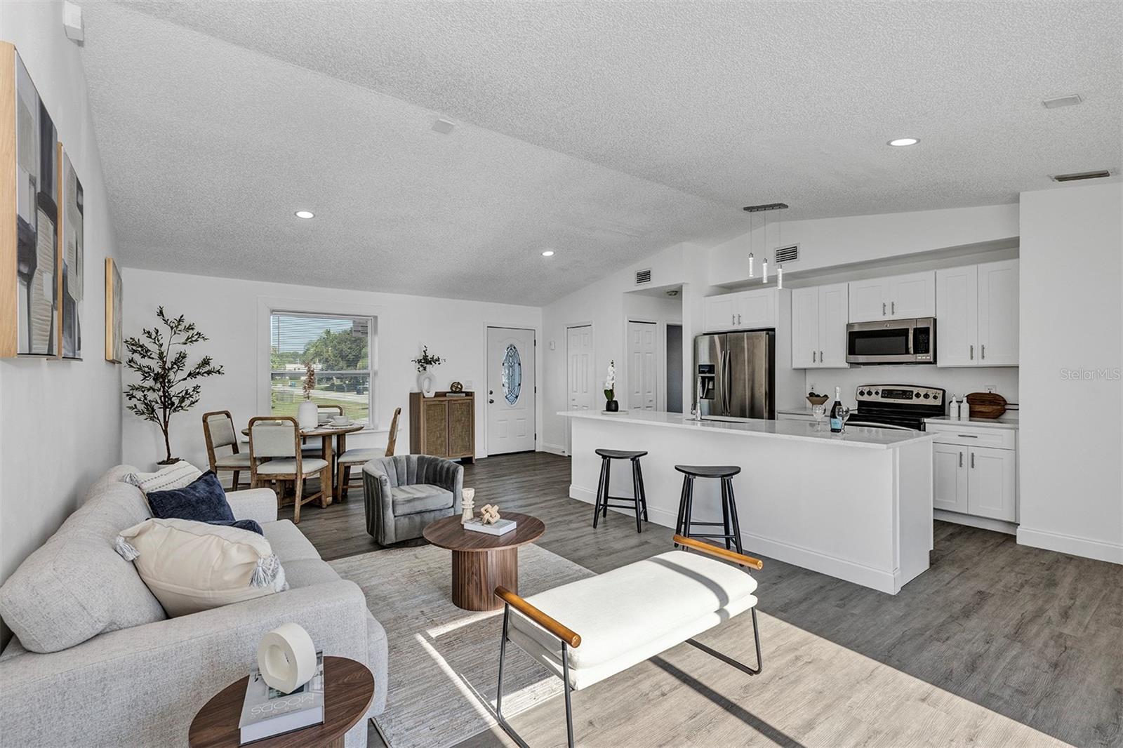 1099 DUSSELDORF AVE NW, PALM BAY, FL, 32907