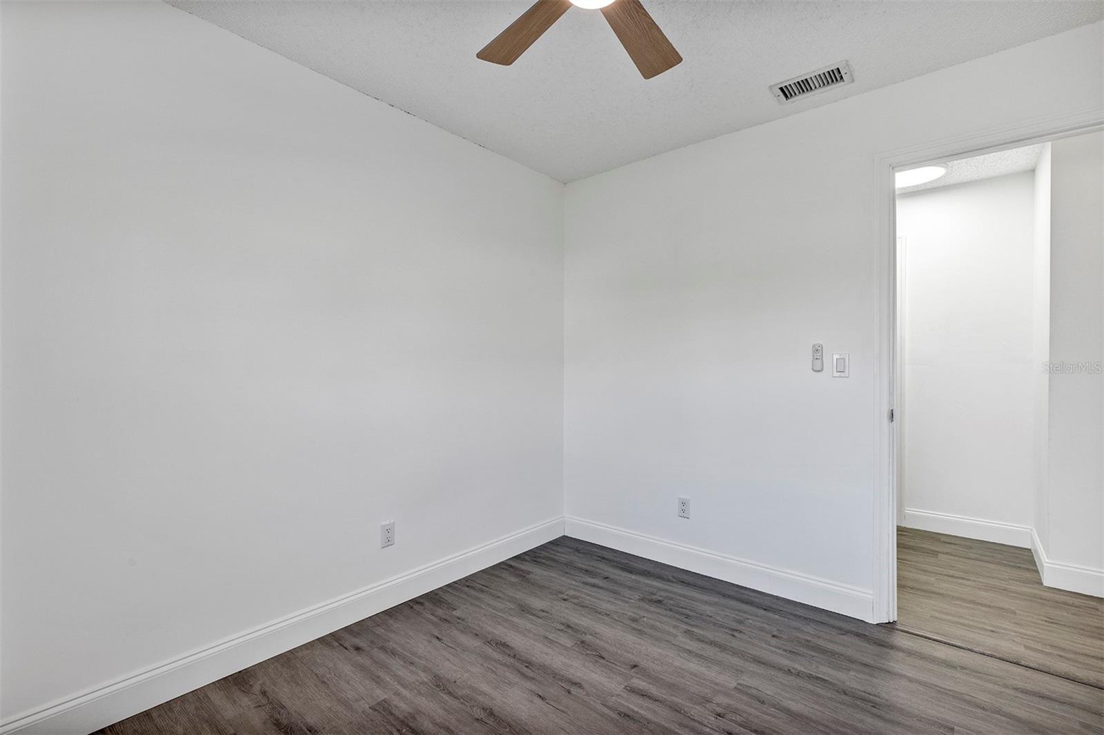 1099 DUSSELDORF AVE NW, PALM BAY, FL, 32907