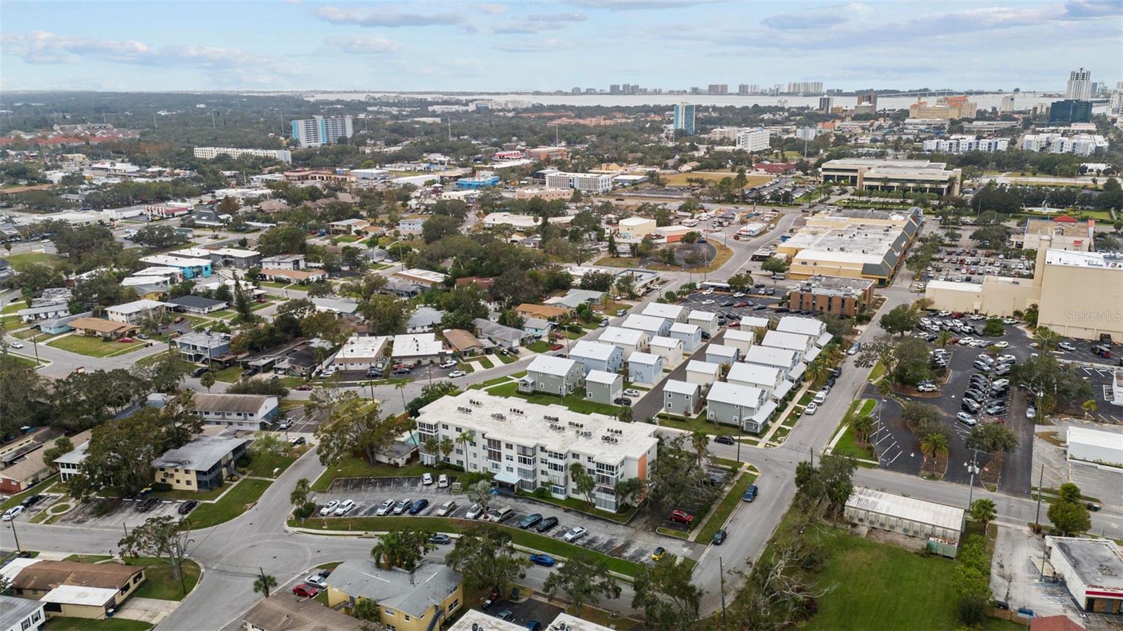 100 WAVERLY WAY #403, CLEARWATER, FL, 33756