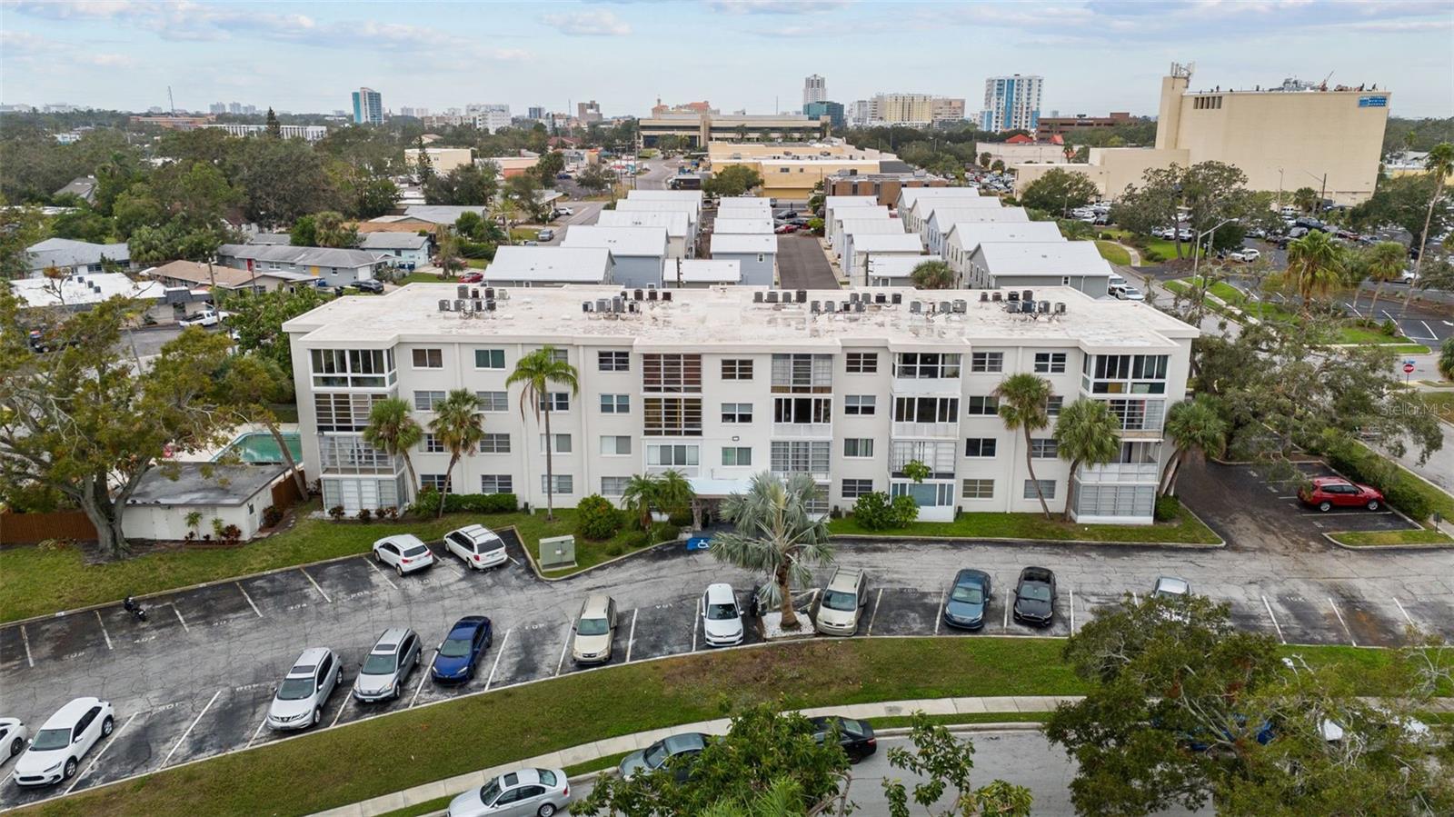 100 WAVERLY WAY #403, CLEARWATER, FL, 33756