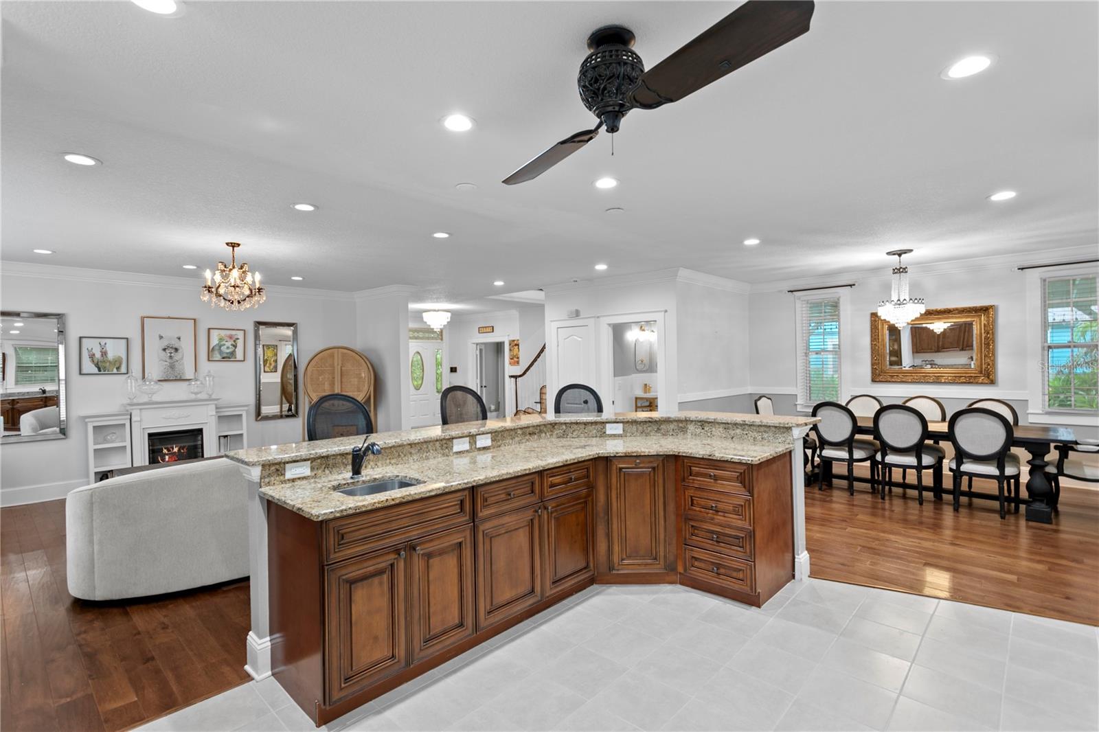 2810 N 10TH ST, TAMPA, FL, 33605