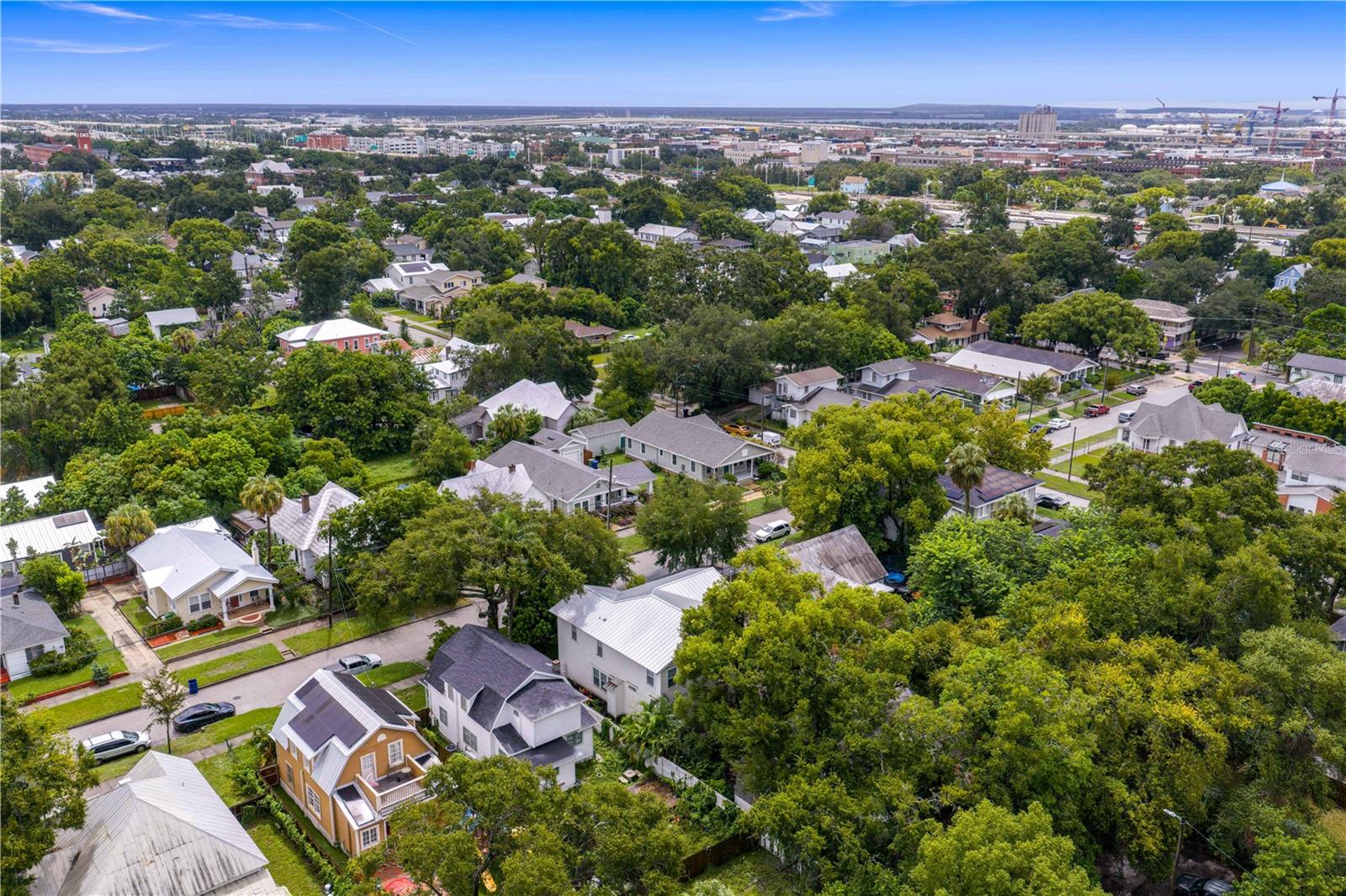 2810 N 10TH ST, TAMPA, FL, 33605