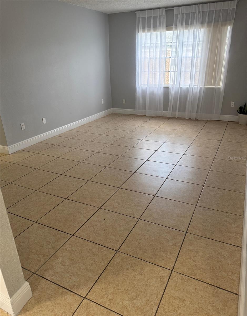 5325 CURRY FORD RD #G202, ORLANDO, FL, 32812