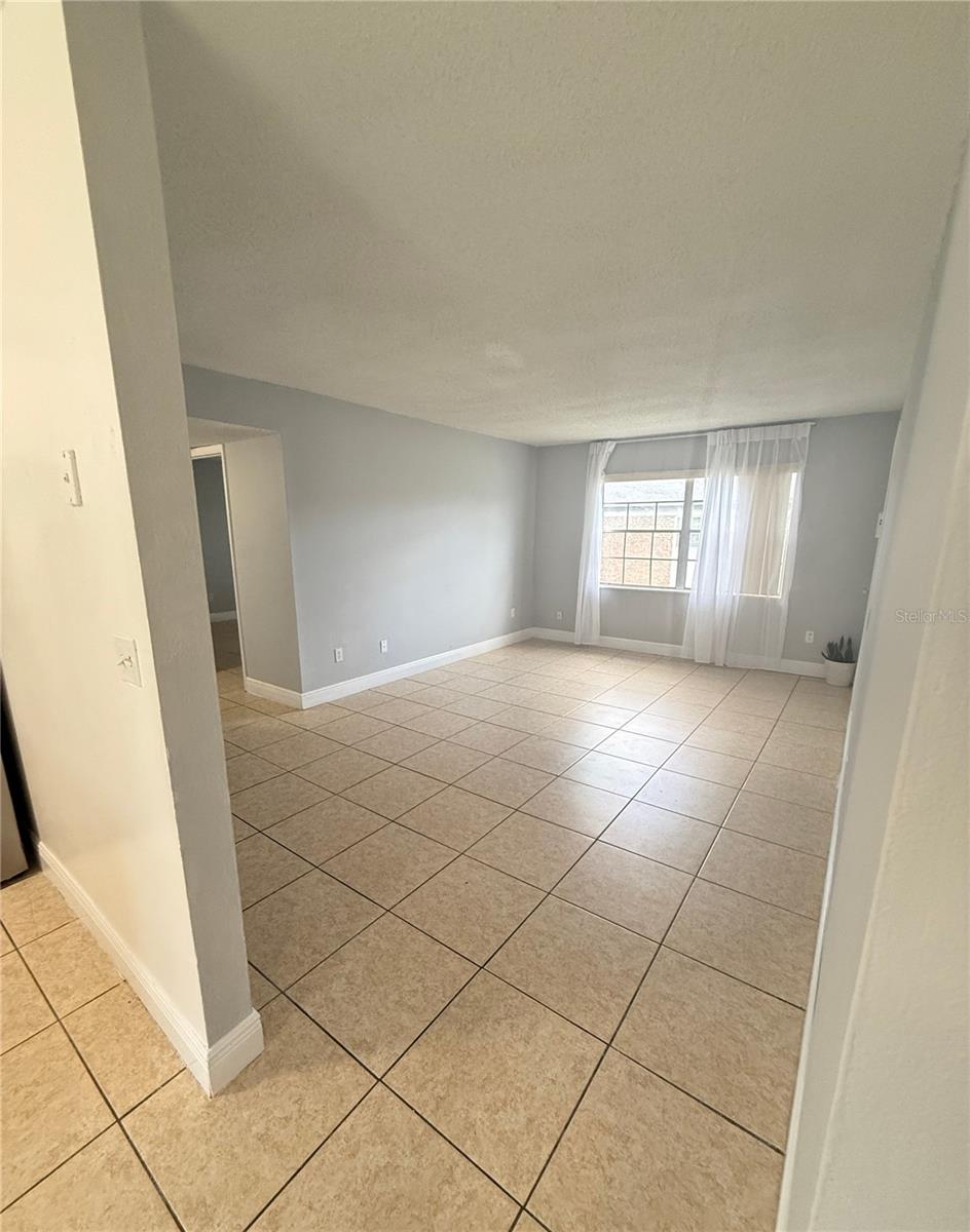 5325 CURRY FORD RD #G202, ORLANDO, FL, 32812