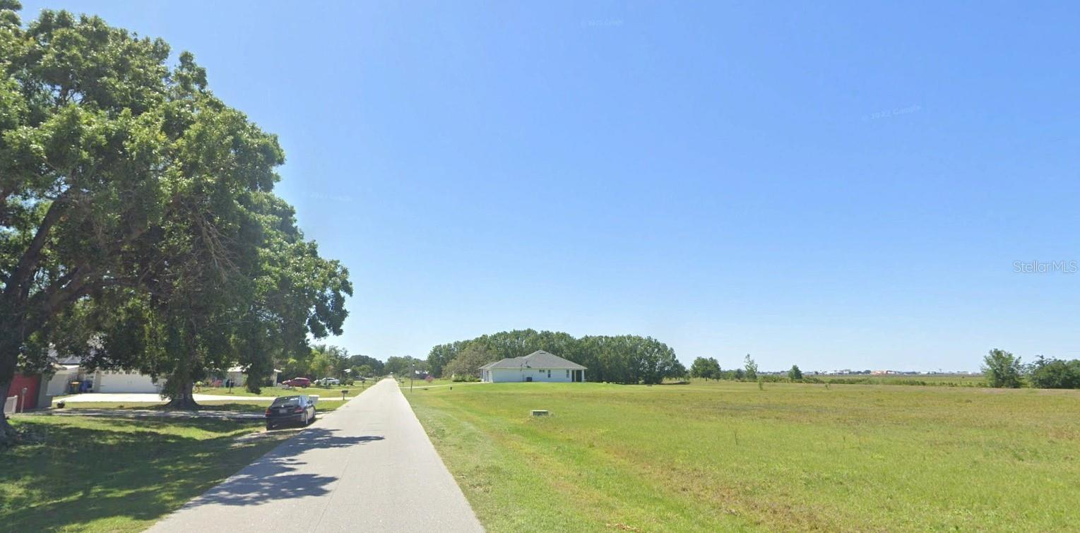 7016 CORAL RIDGE RD #11, SEBRING, FL, 33876