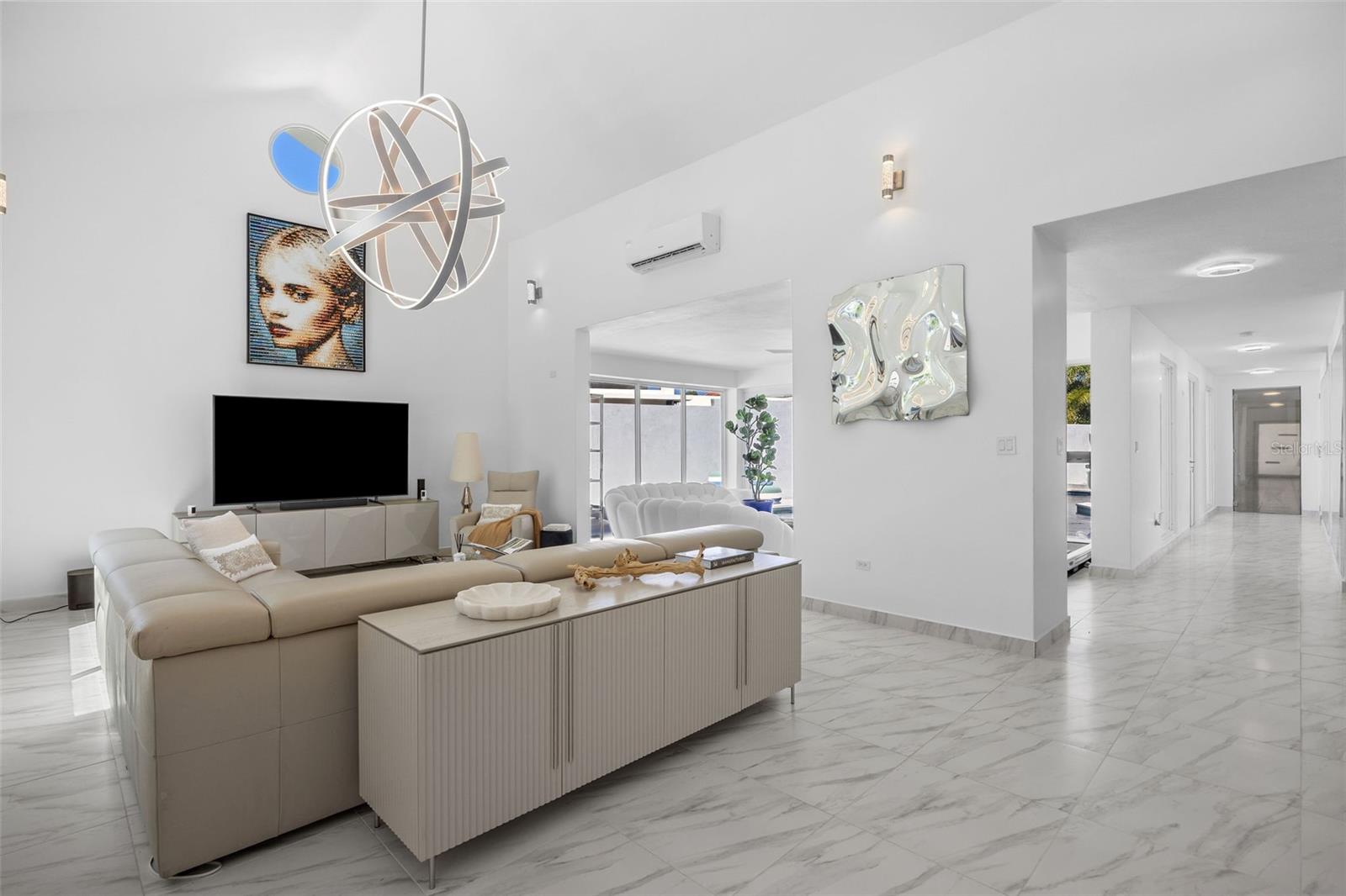 PR9115638 Property Photo