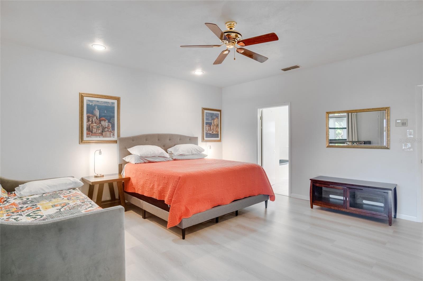 122 CORAL WAY, PORT ORANGE, FL, 32127