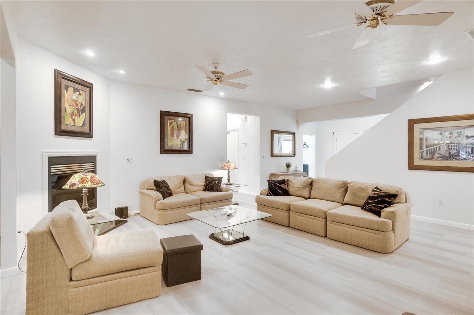 122 CORAL WAY, PORT ORANGE, FL, 32127