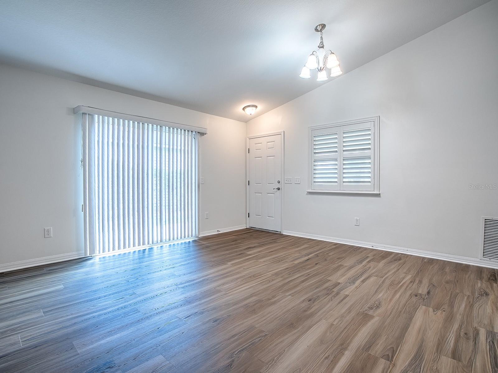 3090 LOYOLA CT, THE VILLAGES, FL, 32163