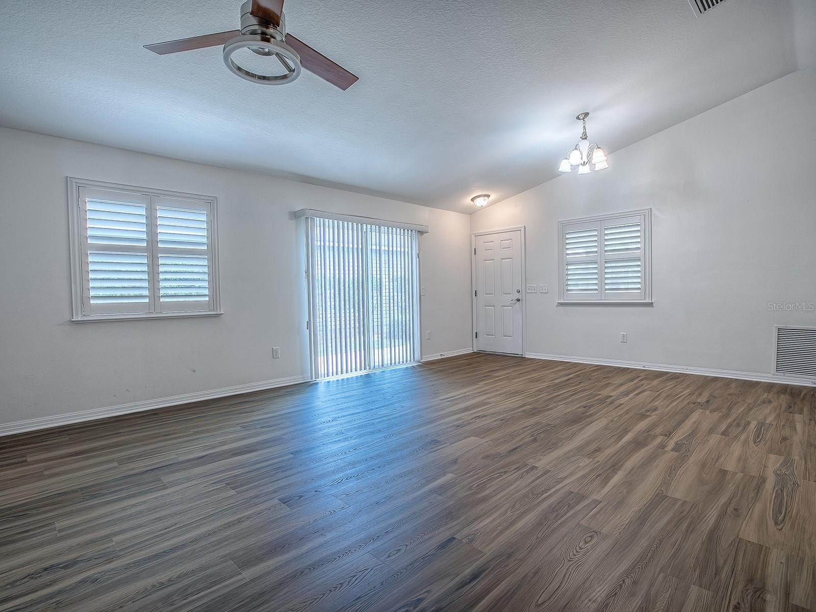 3090 LOYOLA CT, THE VILLAGES, FL, 32163