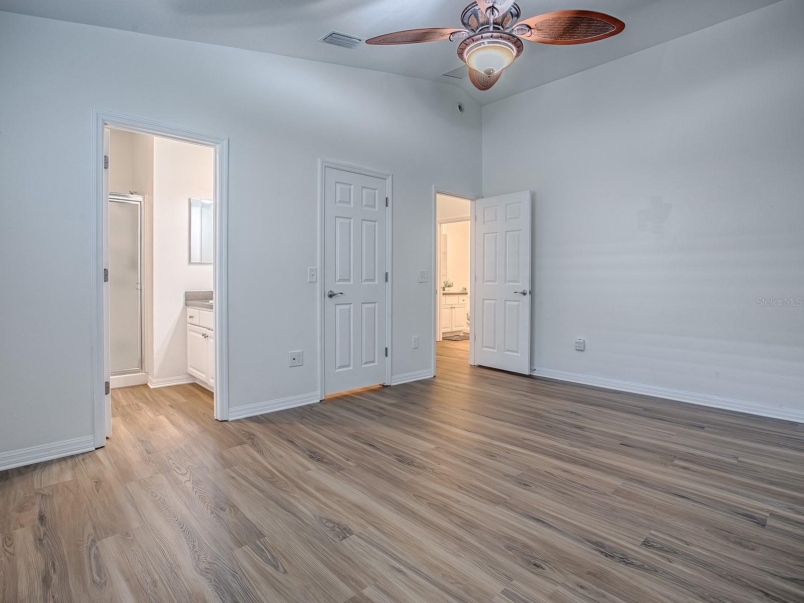 3090 LOYOLA CT, THE VILLAGES, FL, 32163