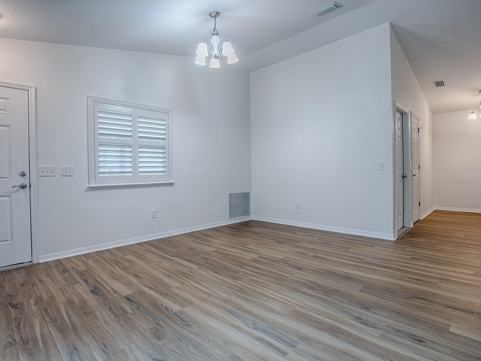 3090 LOYOLA CT, THE VILLAGES, FL, 32163