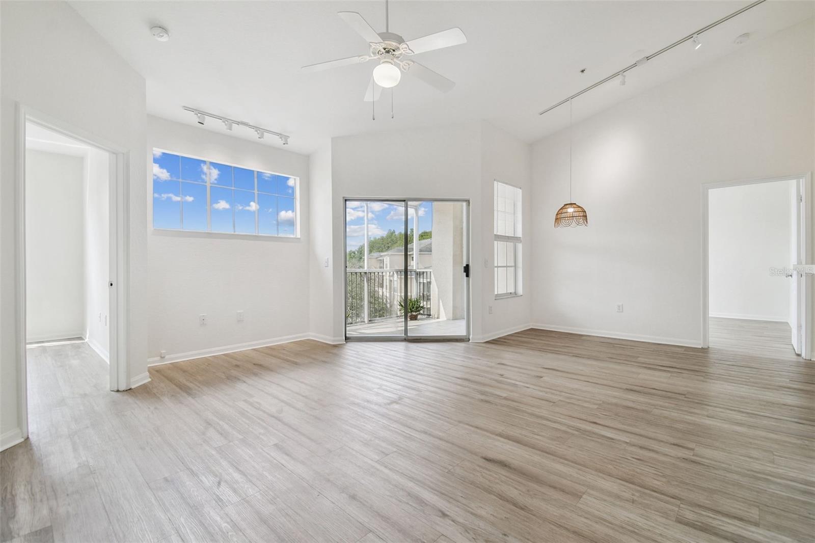 5125 PALM SPRINGS BLVD #7303, TAMPA, FL, 33647