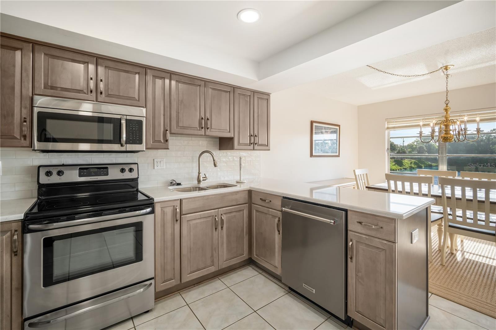 1655 S HIGHLAND AVE #J289, CLEARWATER, FL, 33756