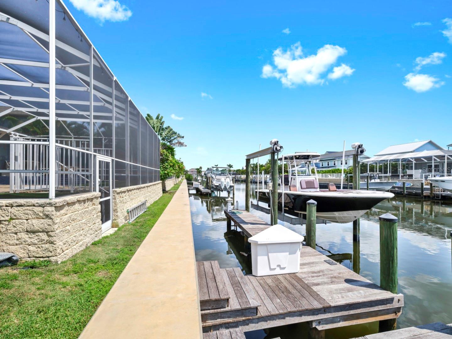 5711 TORTOISE PL, APOLLO BEACH, FL, 33572