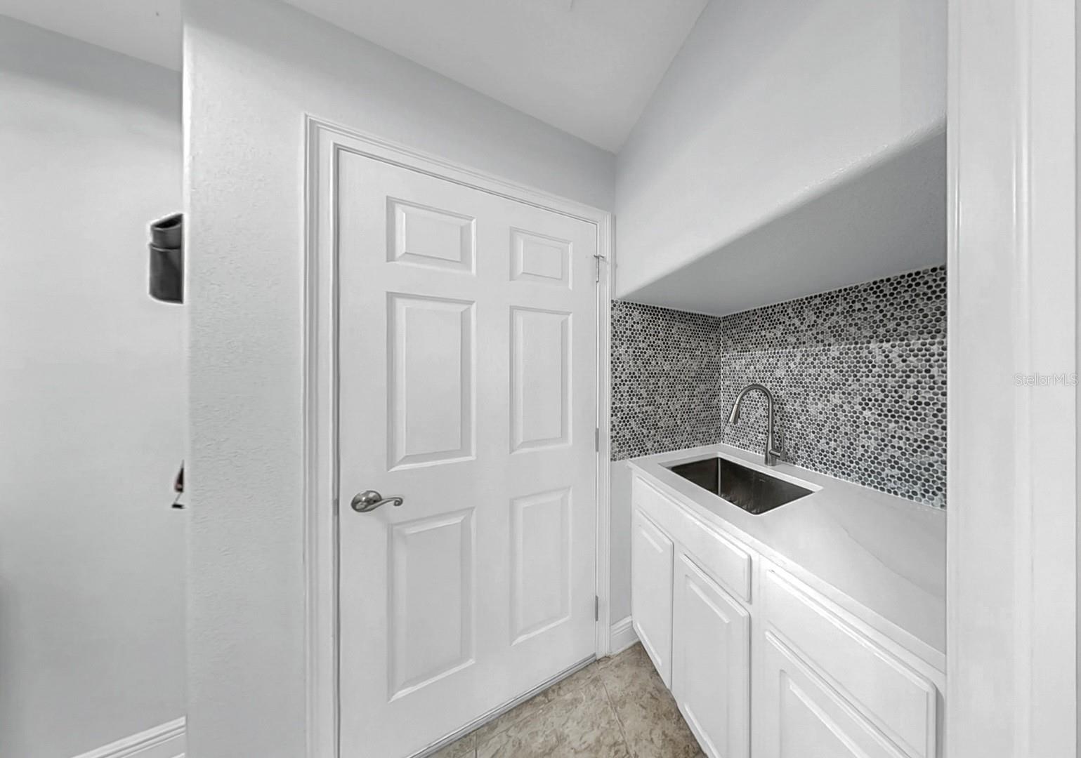 5711 TORTOISE PL, APOLLO BEACH, FL, 33572