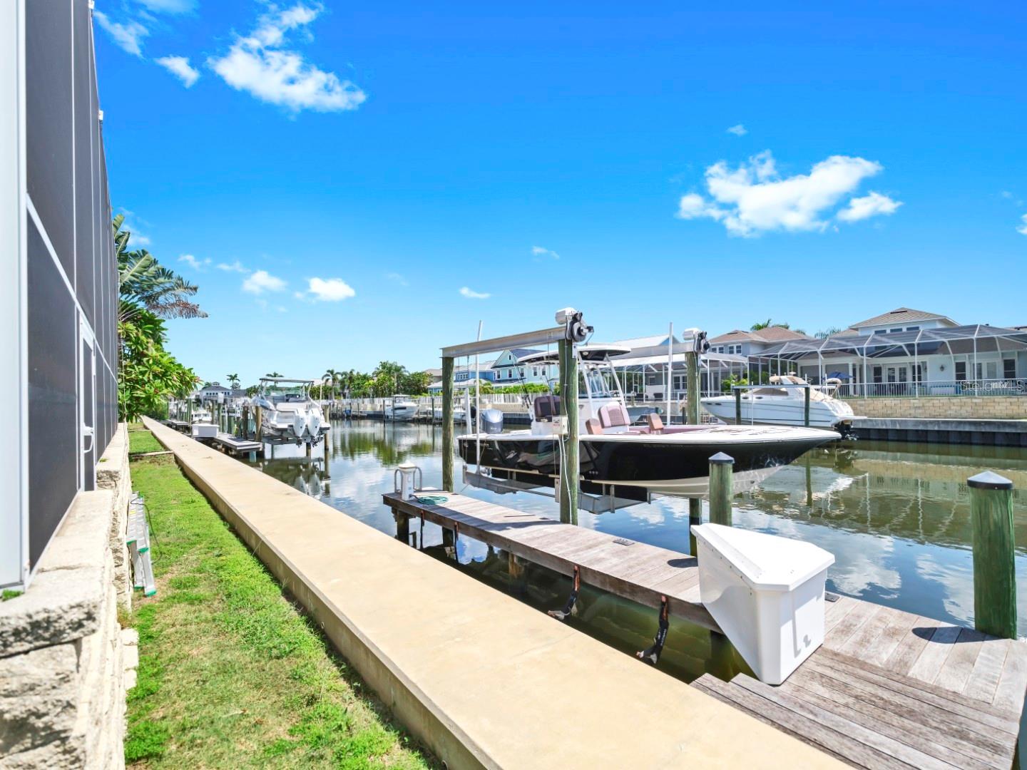 5711 TORTOISE PL, APOLLO BEACH, FL, 33572