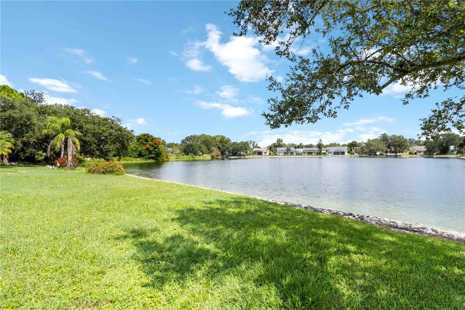 357 FAREHAM DR, VENICE, FL, 34293