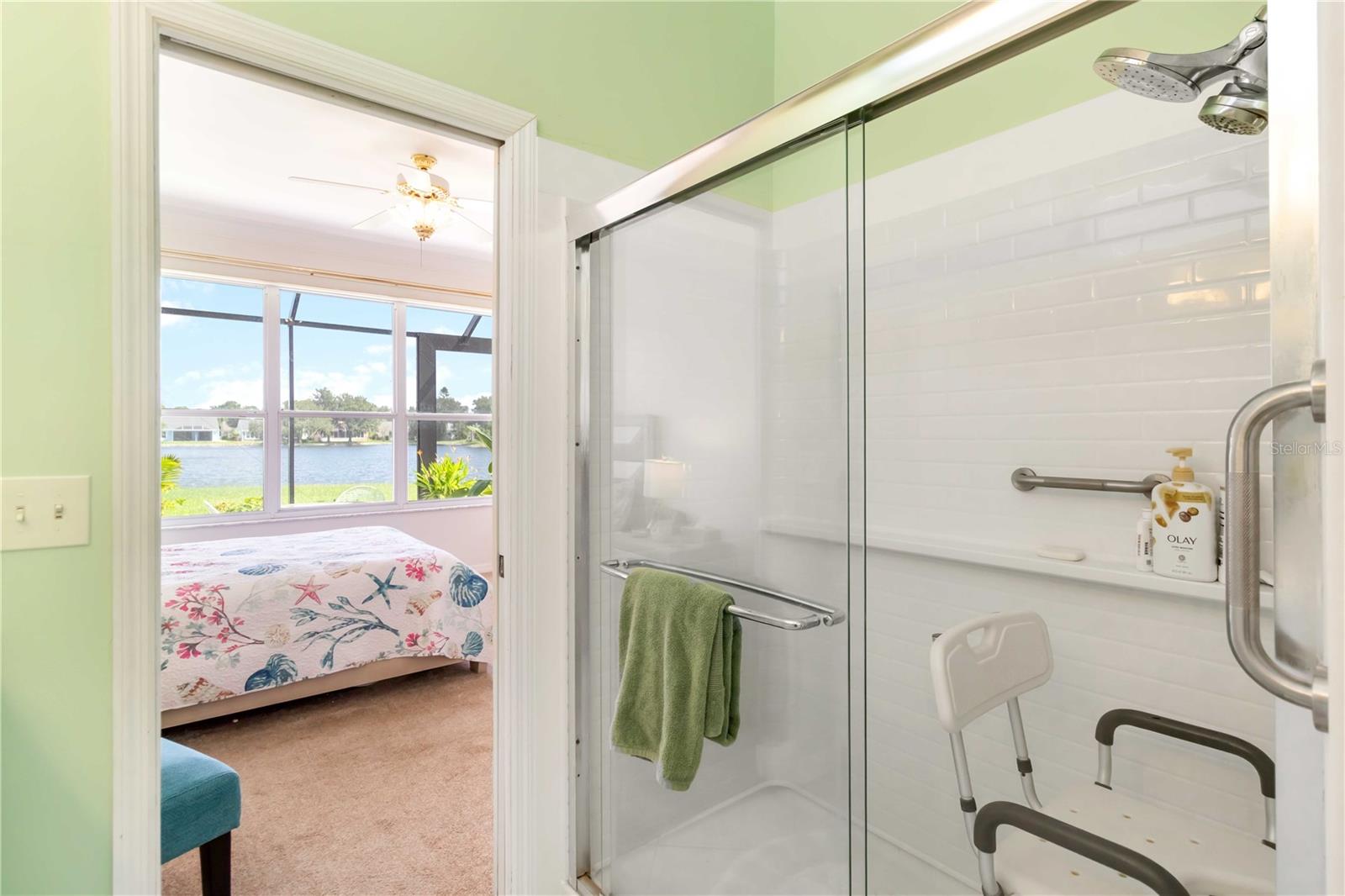 357 FAREHAM DR, VENICE, FL, 34293