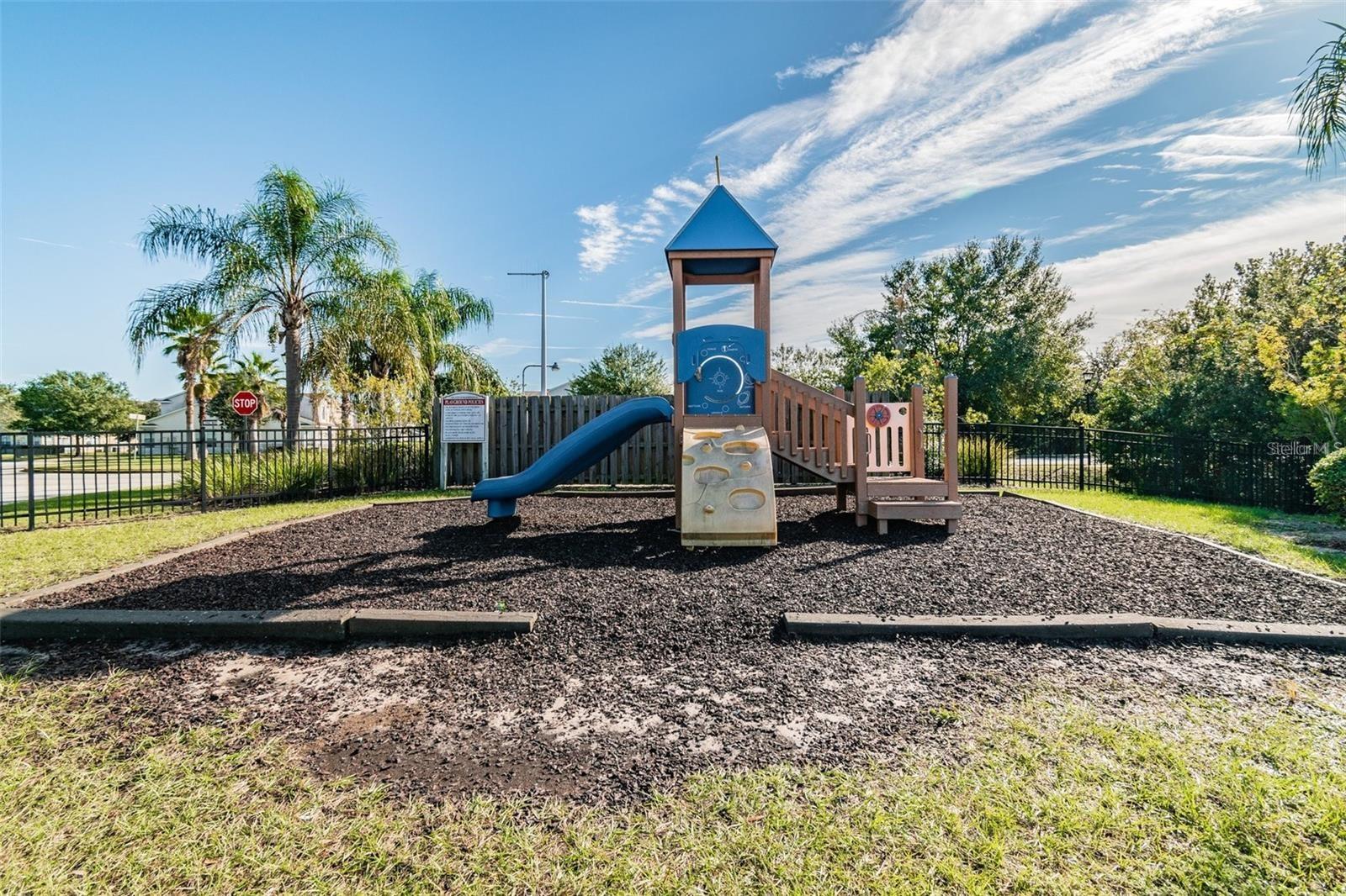 9509 AMBERDALE CT #101, RIVERVIEW, FL, 33578