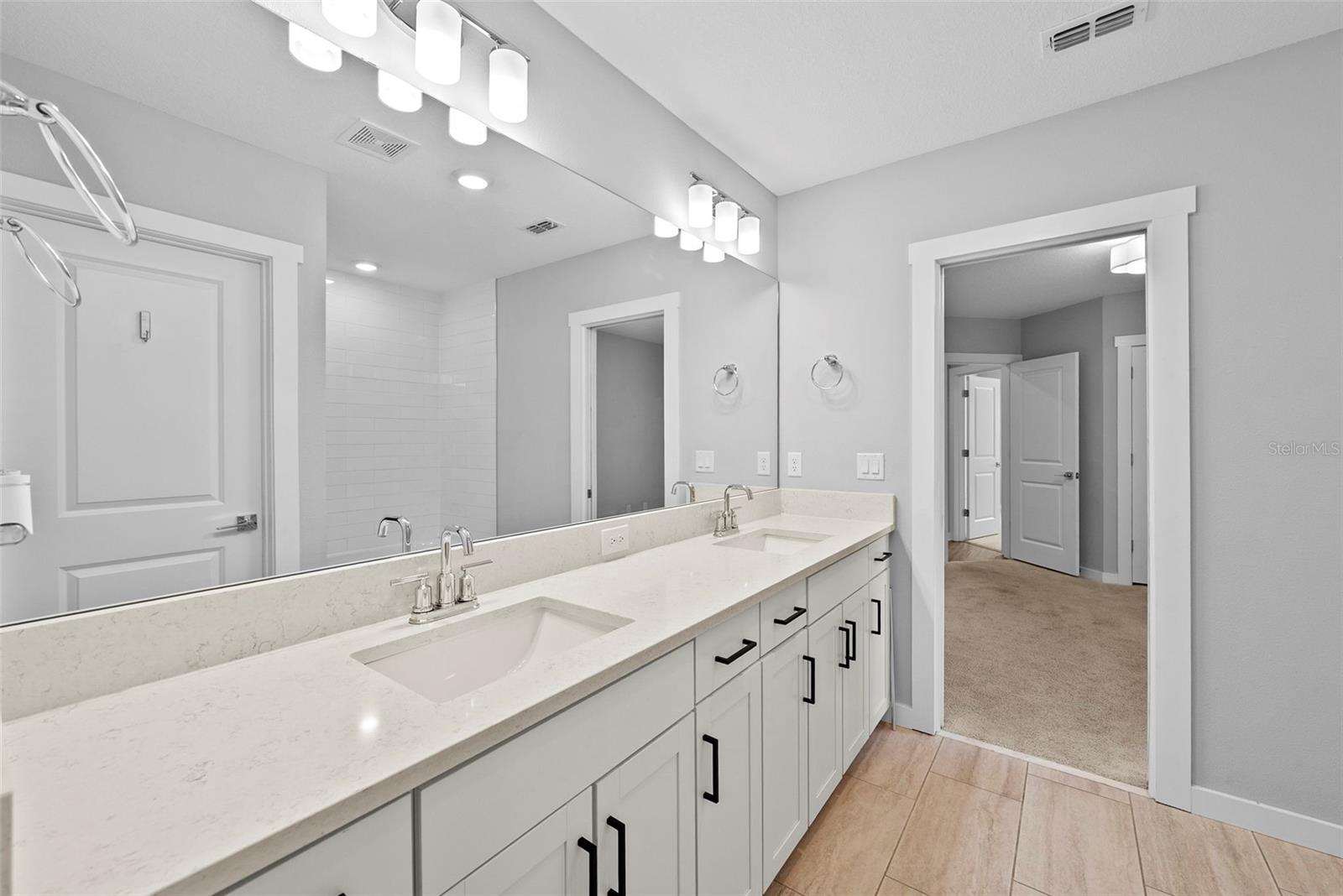 5834 S MACDILL AVE #A, TAMPA, FL, 33611