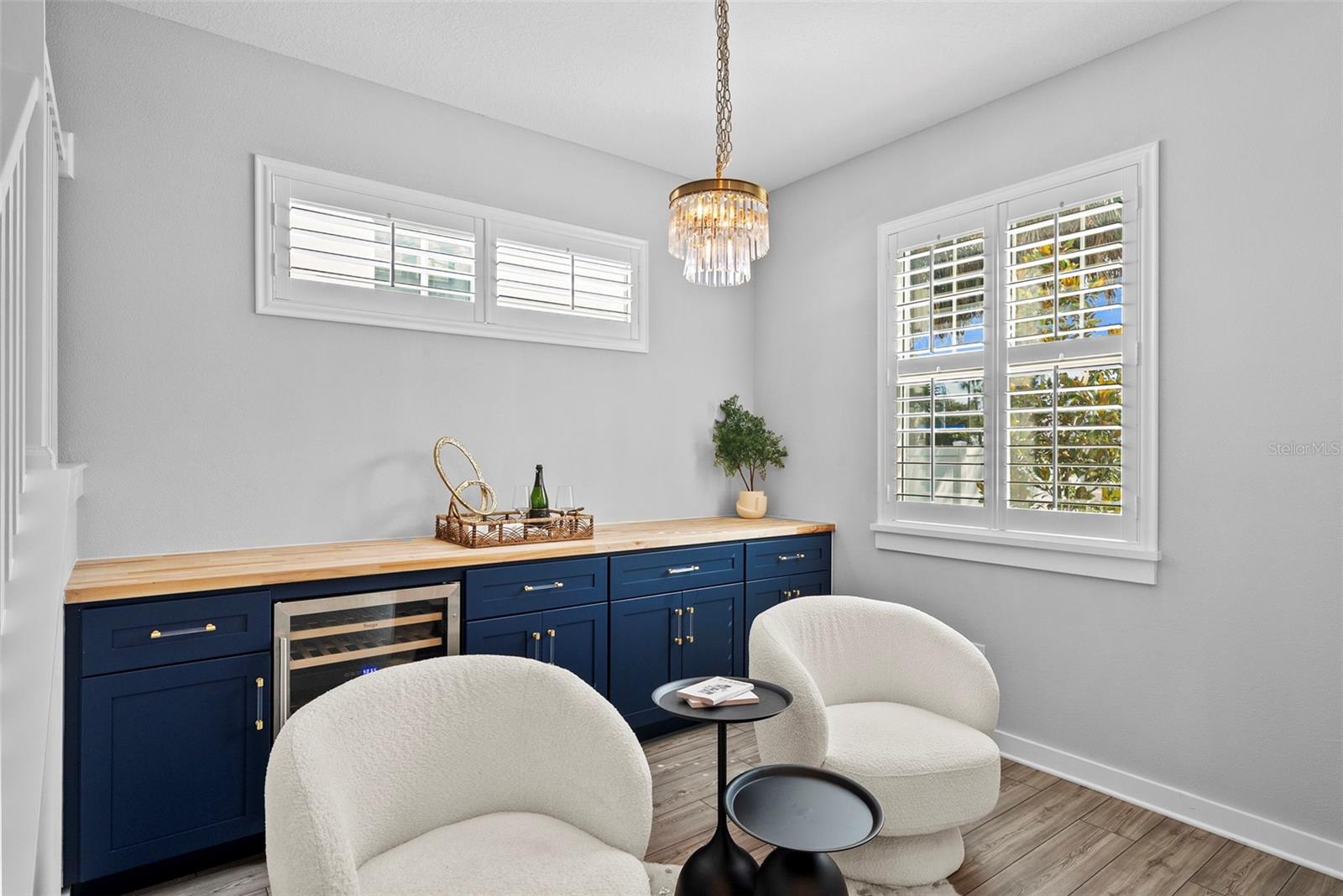 5834 S MACDILL AVE #A, TAMPA, FL, 33611