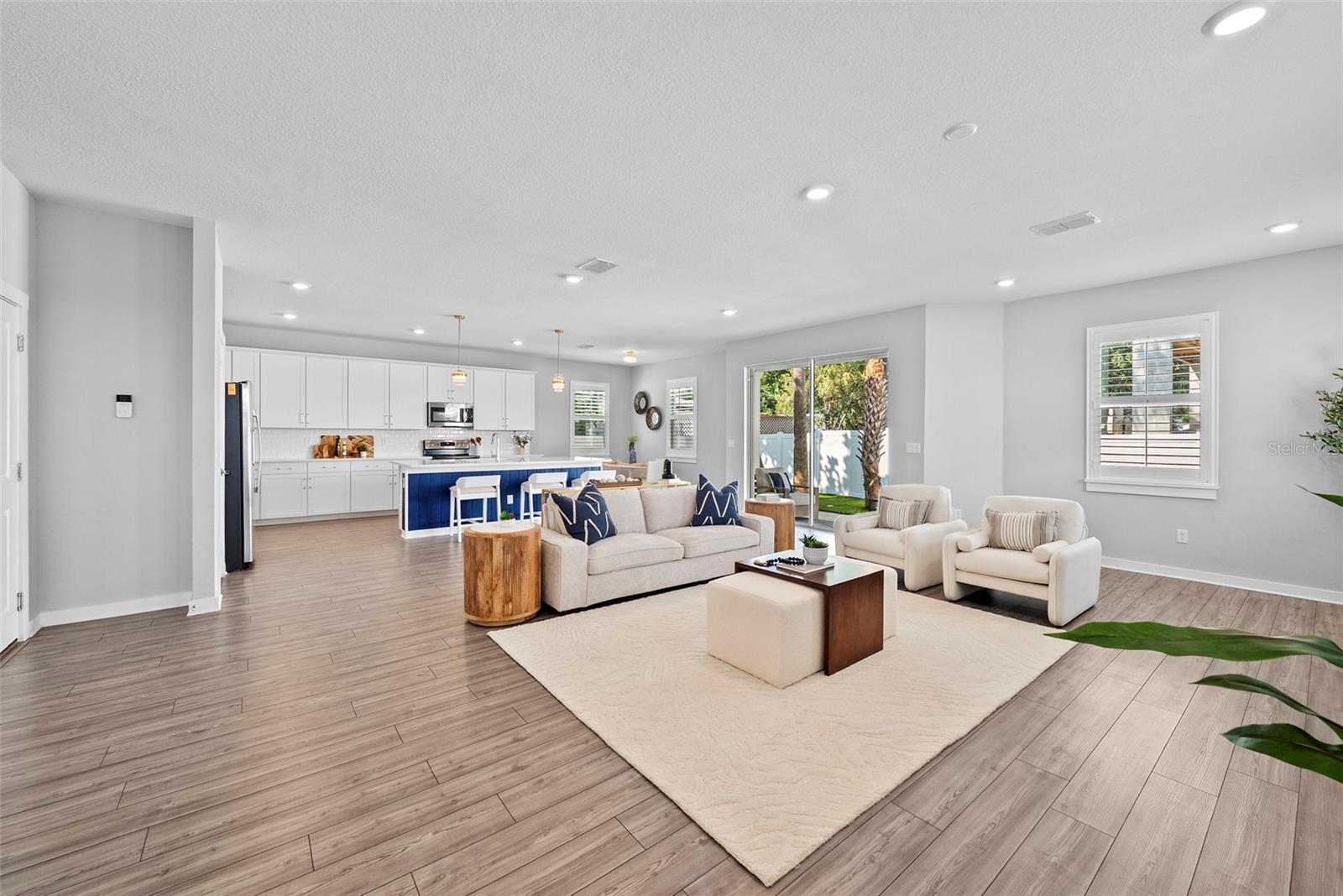 5834 S MACDILL AVE #A, TAMPA, FL, 33611