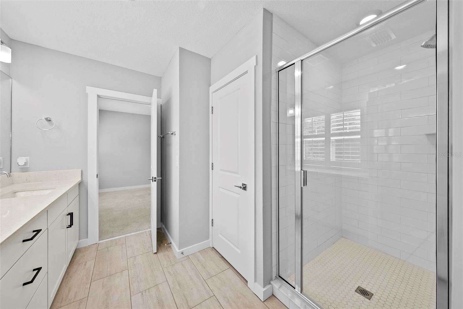 5834 S MACDILL AVE #A, TAMPA, FL, 33611