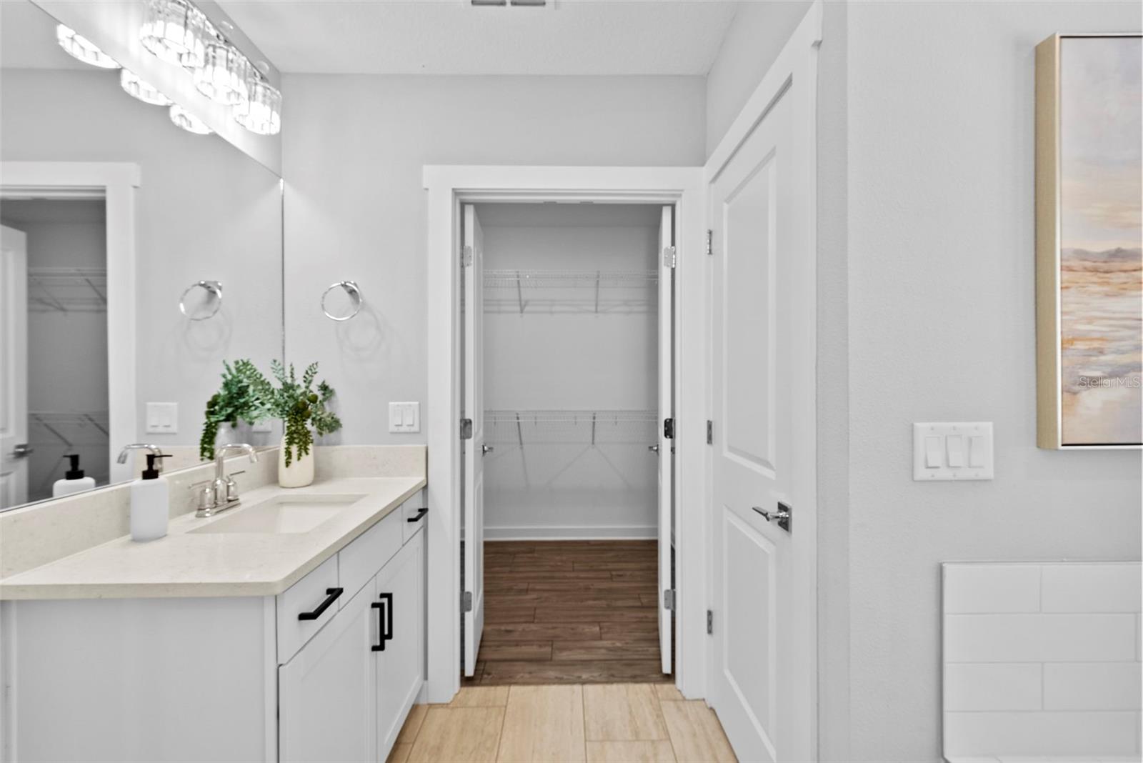 5834 S MACDILL AVE #A, TAMPA, FL, 33611