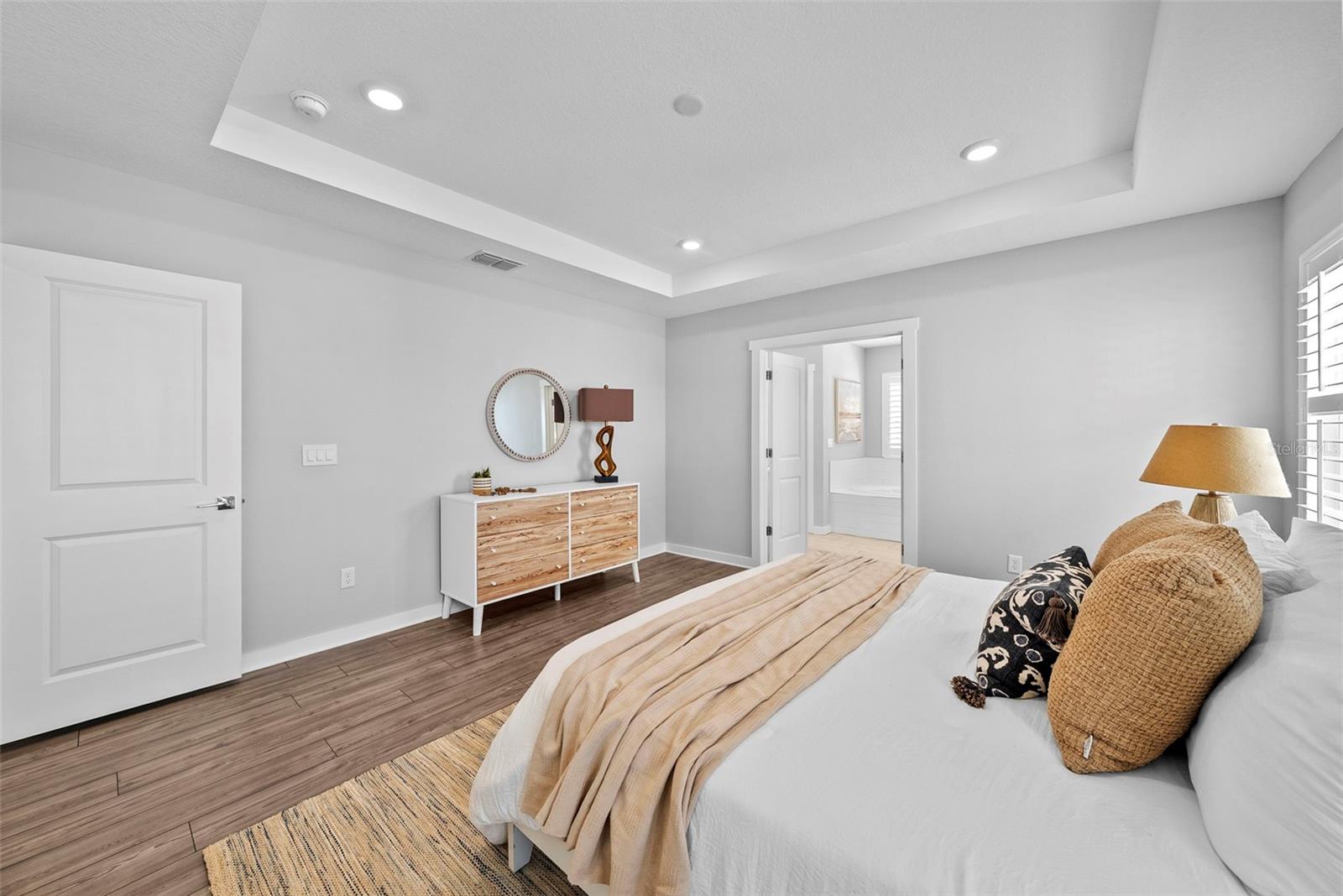 5834 S MACDILL AVE #A, TAMPA, FL, 33611