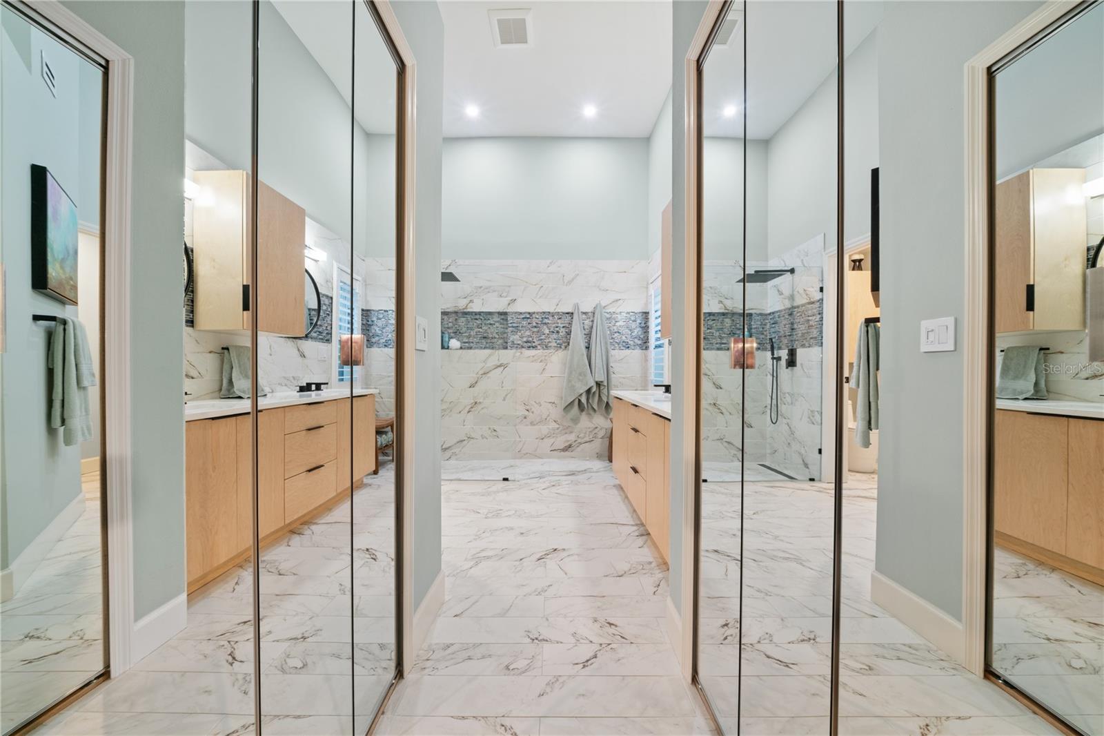 16104 DOWLING CT, TAMPA, FL, 33647