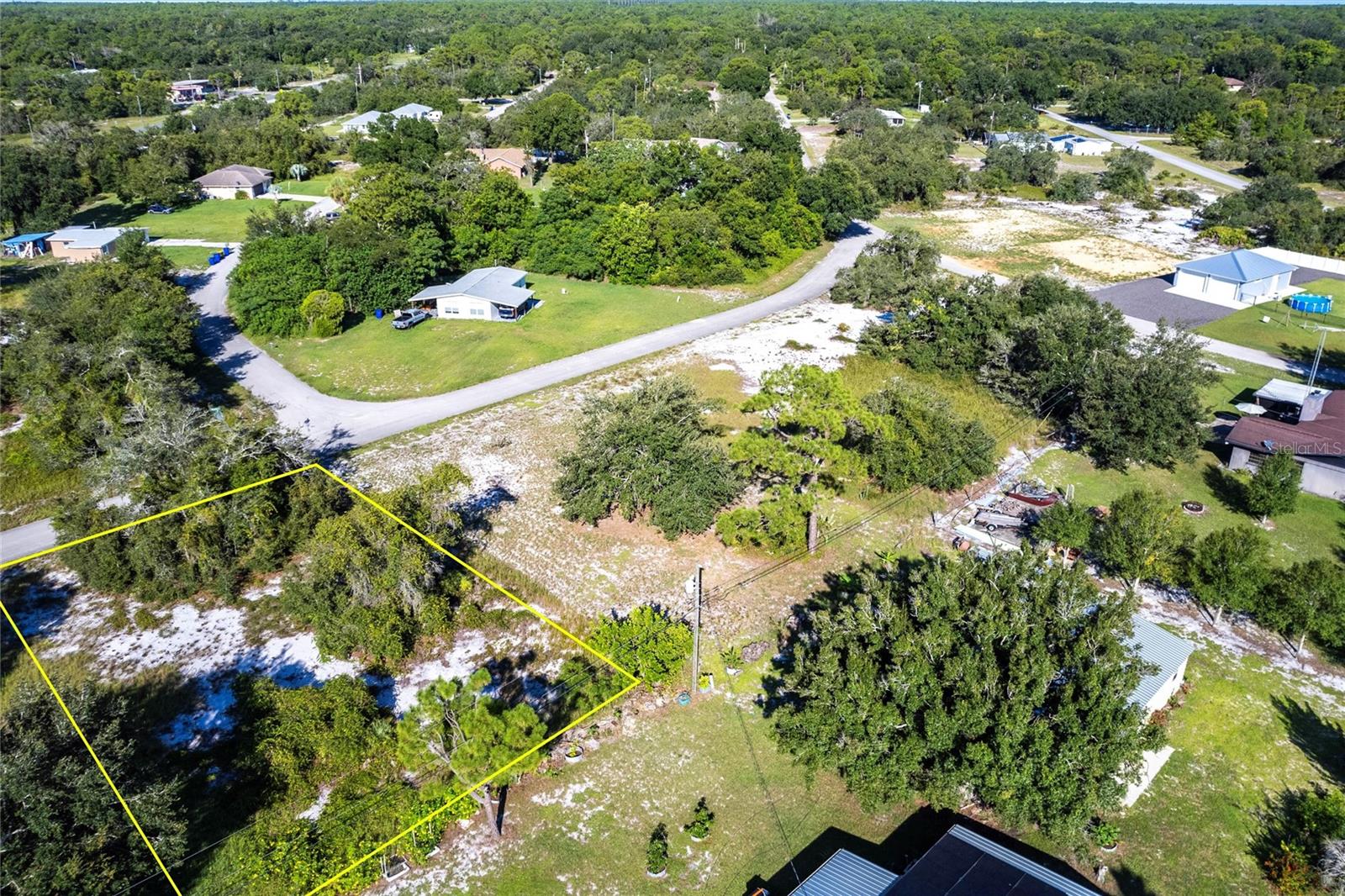 913 HOLLYHOCK CT, LAKE PLACID, FL, 33852