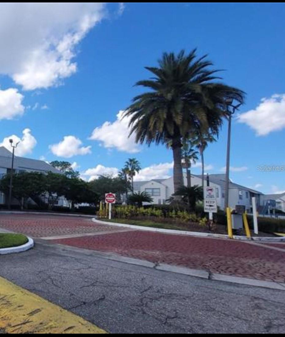 O6338380 Property Photo