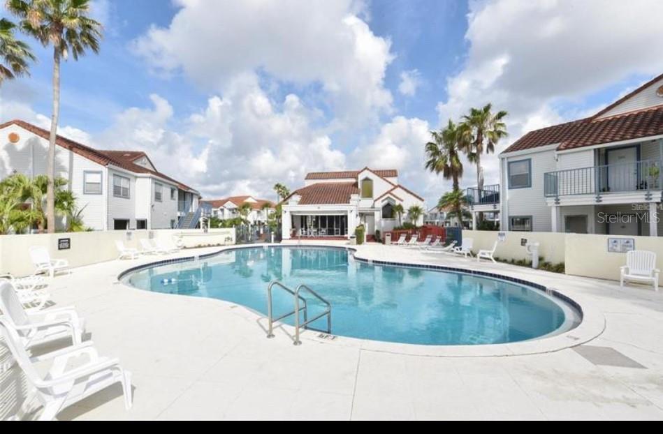 O6338380 Property Photo