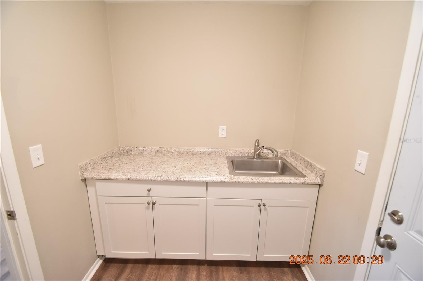 1455 S RIDGELANE CIR, CLEARWATER, FL, 33755