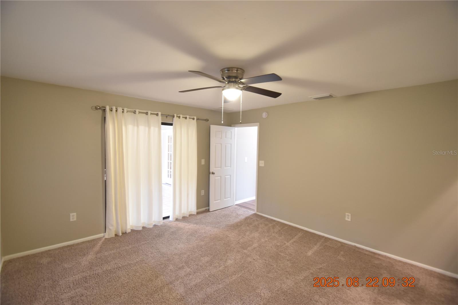 1455 S RIDGELANE CIR, CLEARWATER, FL, 33755