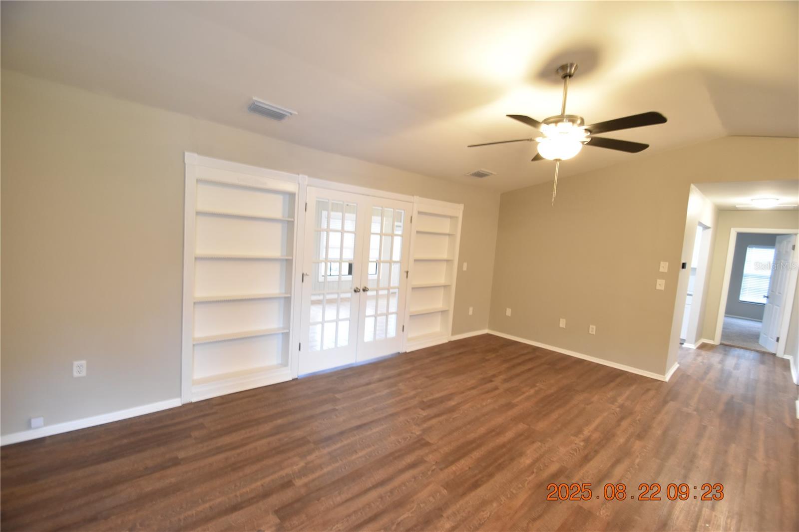 1455 S RIDGELANE CIR, CLEARWATER, FL, 33755