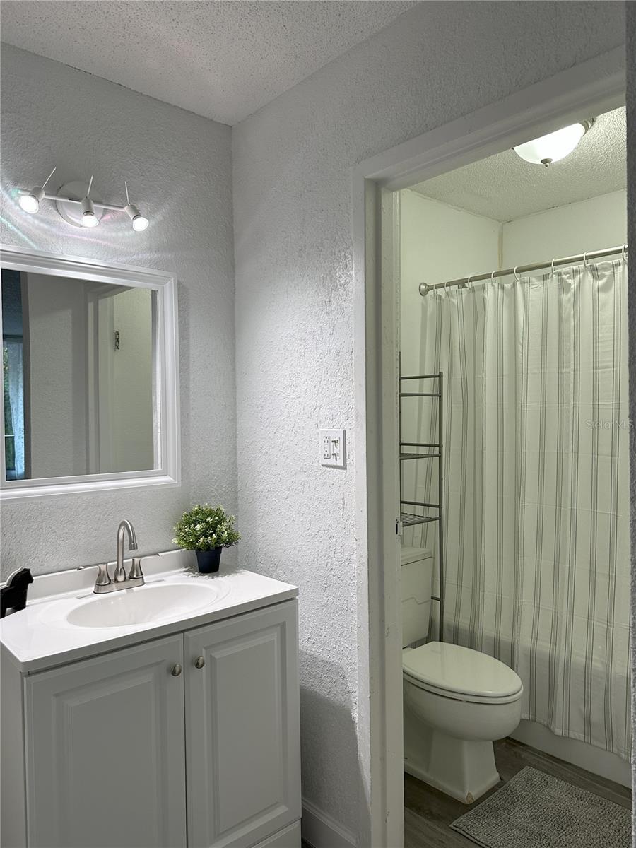 O6338467 Property Photo