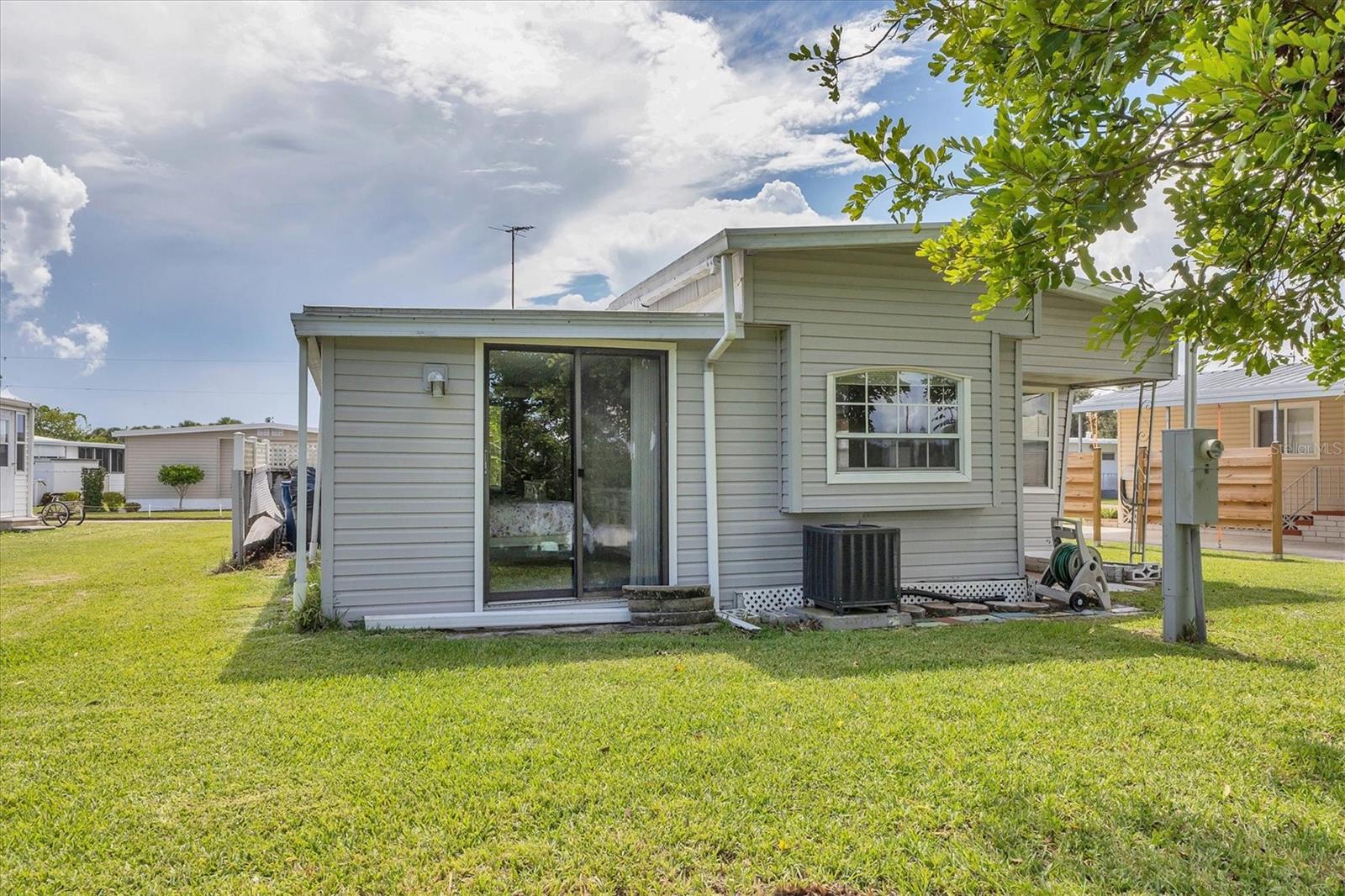 A4663023 Property Photo