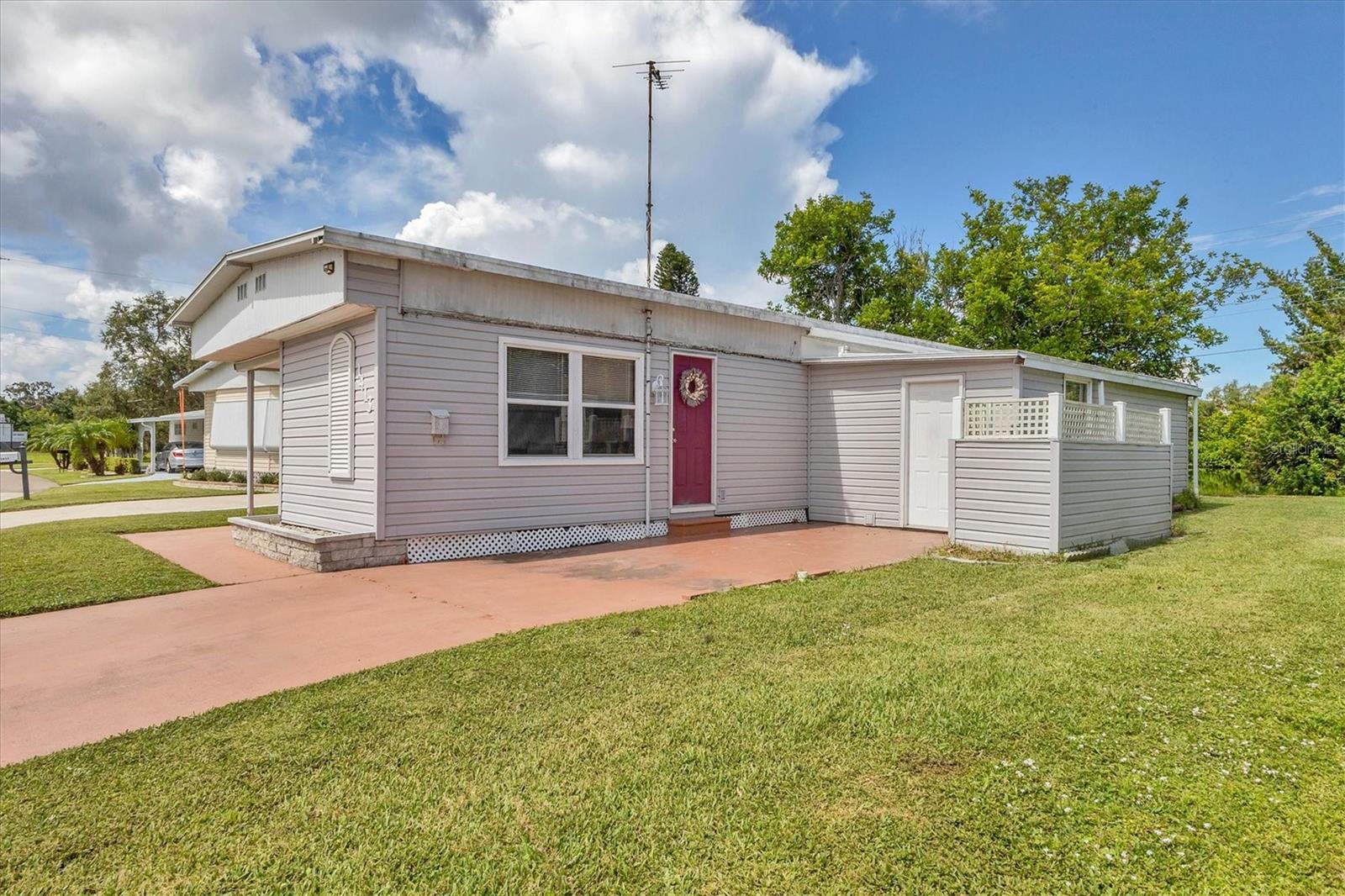 A4663023 Property Photo