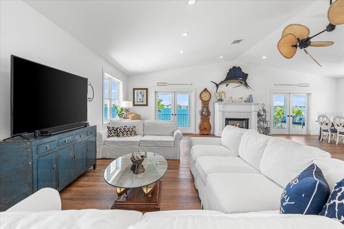 Can you watch tv or do you prefer the patio and enjoy the dolphins playing