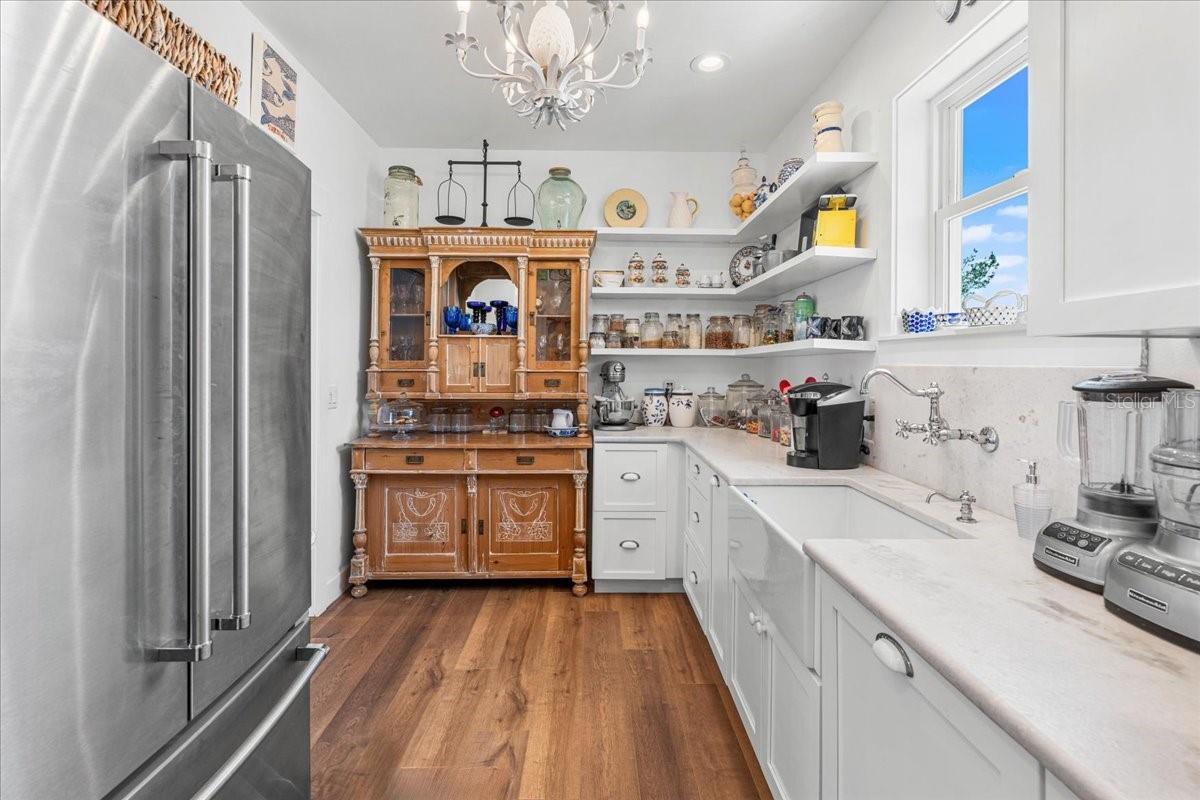 Your Dream 'Pantry': Feels like a Second kitchen with 2nd: sink, fridge, dishwasher, counter space: (1920's style hutch conveys)