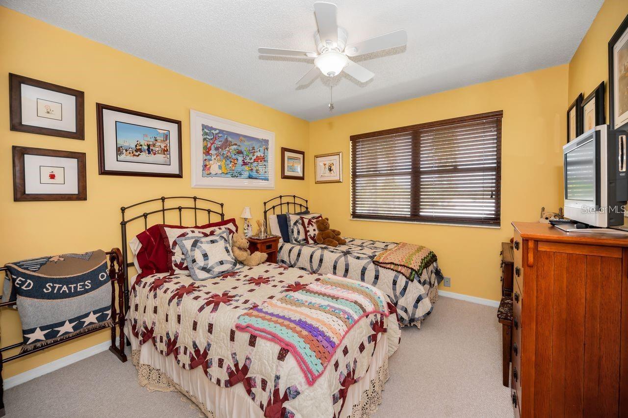 110 S WOODCREEK DR S, SAFETY HARBOR, FL, 34695