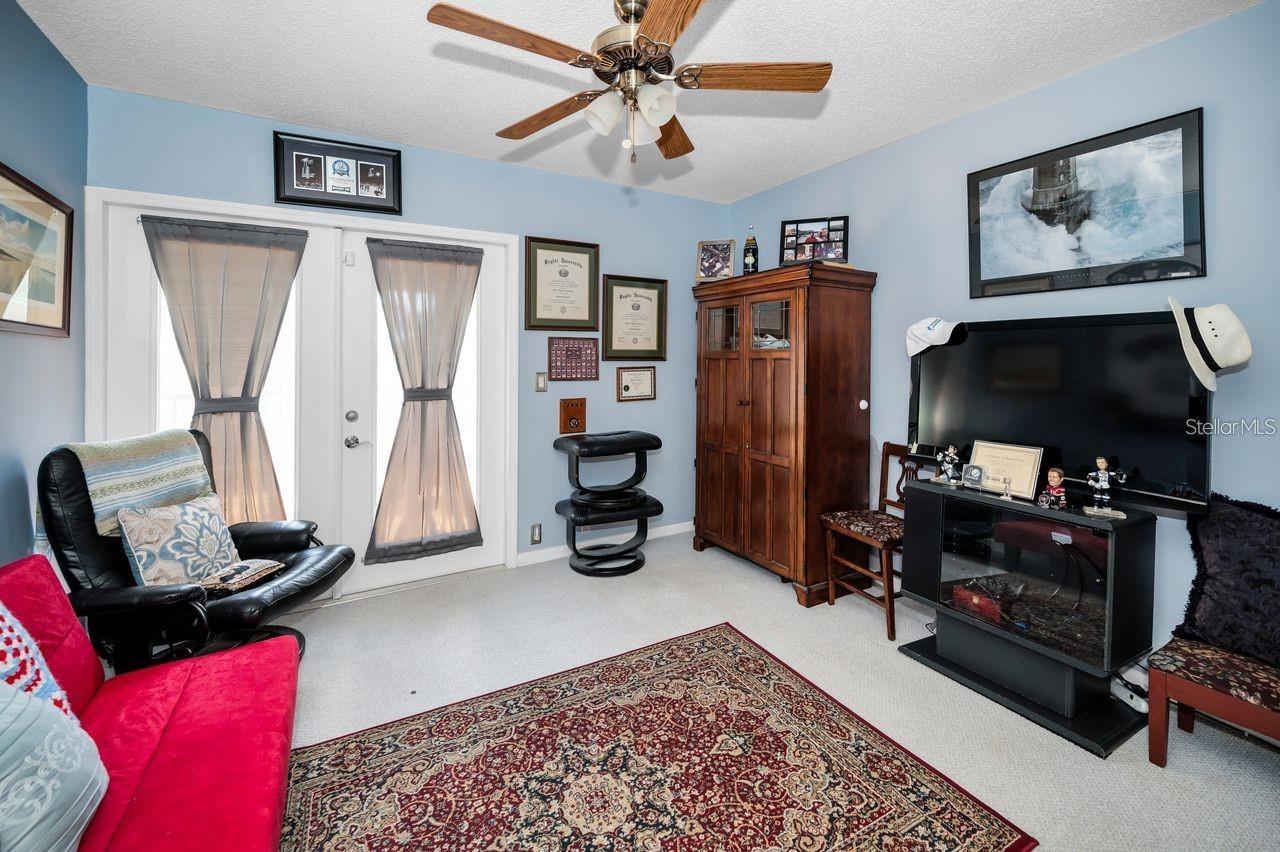 110 S WOODCREEK DR S, SAFETY HARBOR, FL, 34695