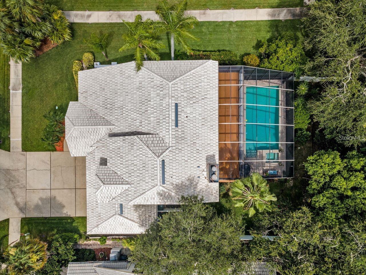 110 S WOODCREEK DR S, SAFETY HARBOR, FL, 34695